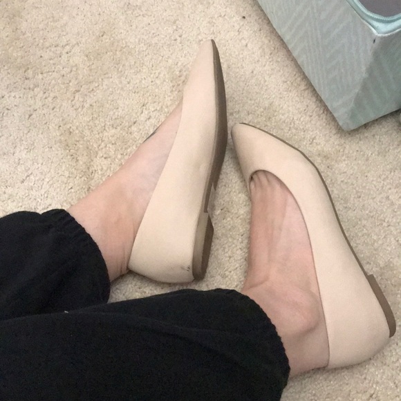 Nude blush pointed flats Size 7 - Picture 6 of 8